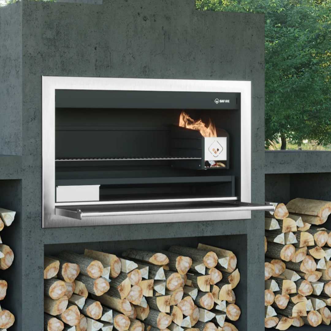 Luxury Built-In Braai 1500 Outside